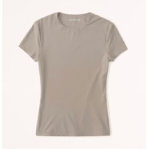 ABERCROMBIE & FITCH Soft Matte Seamless Tuckable Baby Tee in Taupe Size Medium